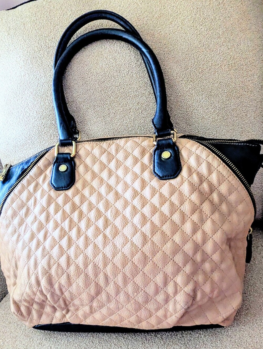 STEVE MADDEN Quilted Beige and Black Tote Bag - Classic Women's Handbag
